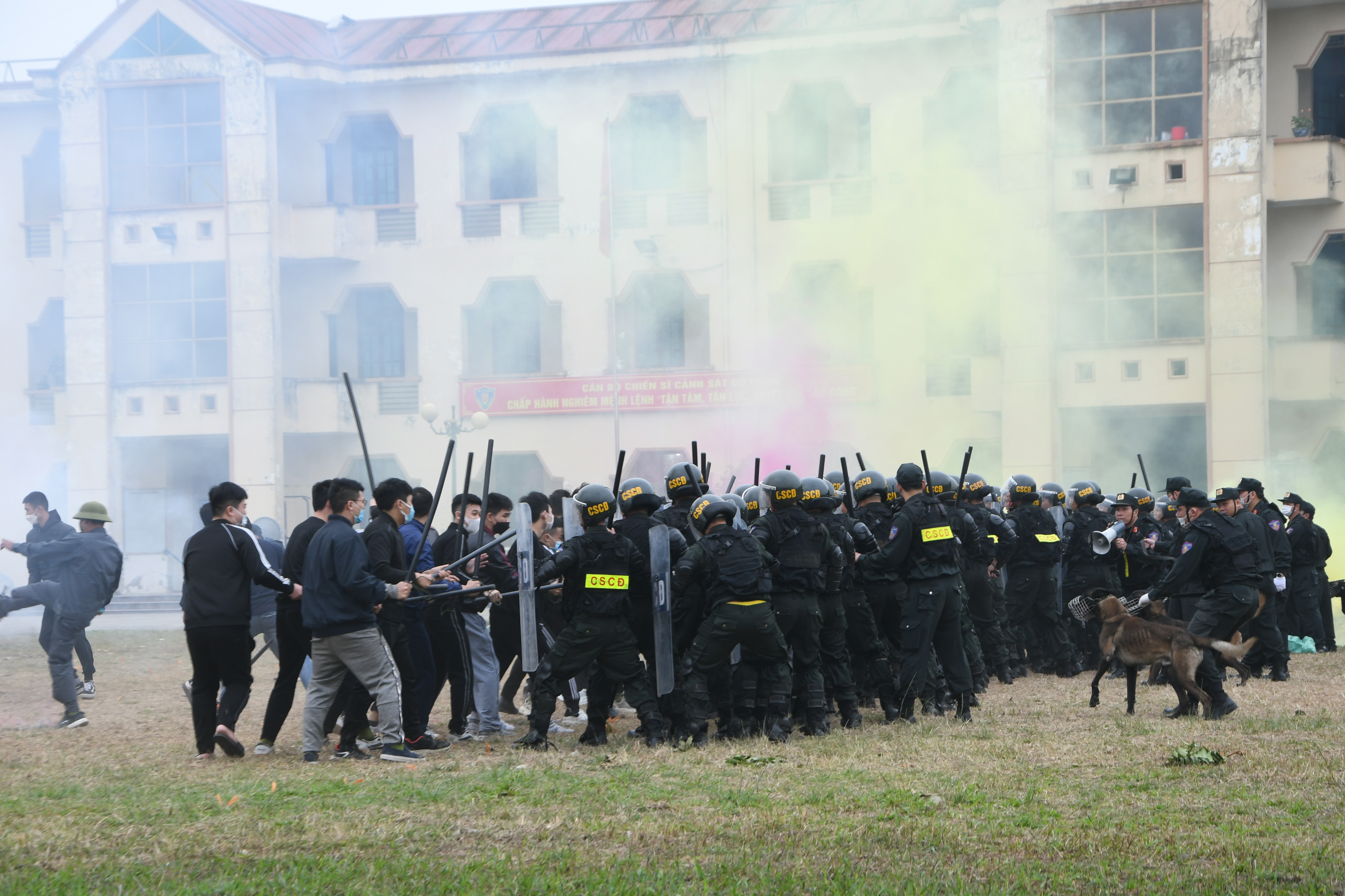 Quan điểm chỉ đạo xây dựng Luật Bảo vệ an ninh trật tự cơ sở